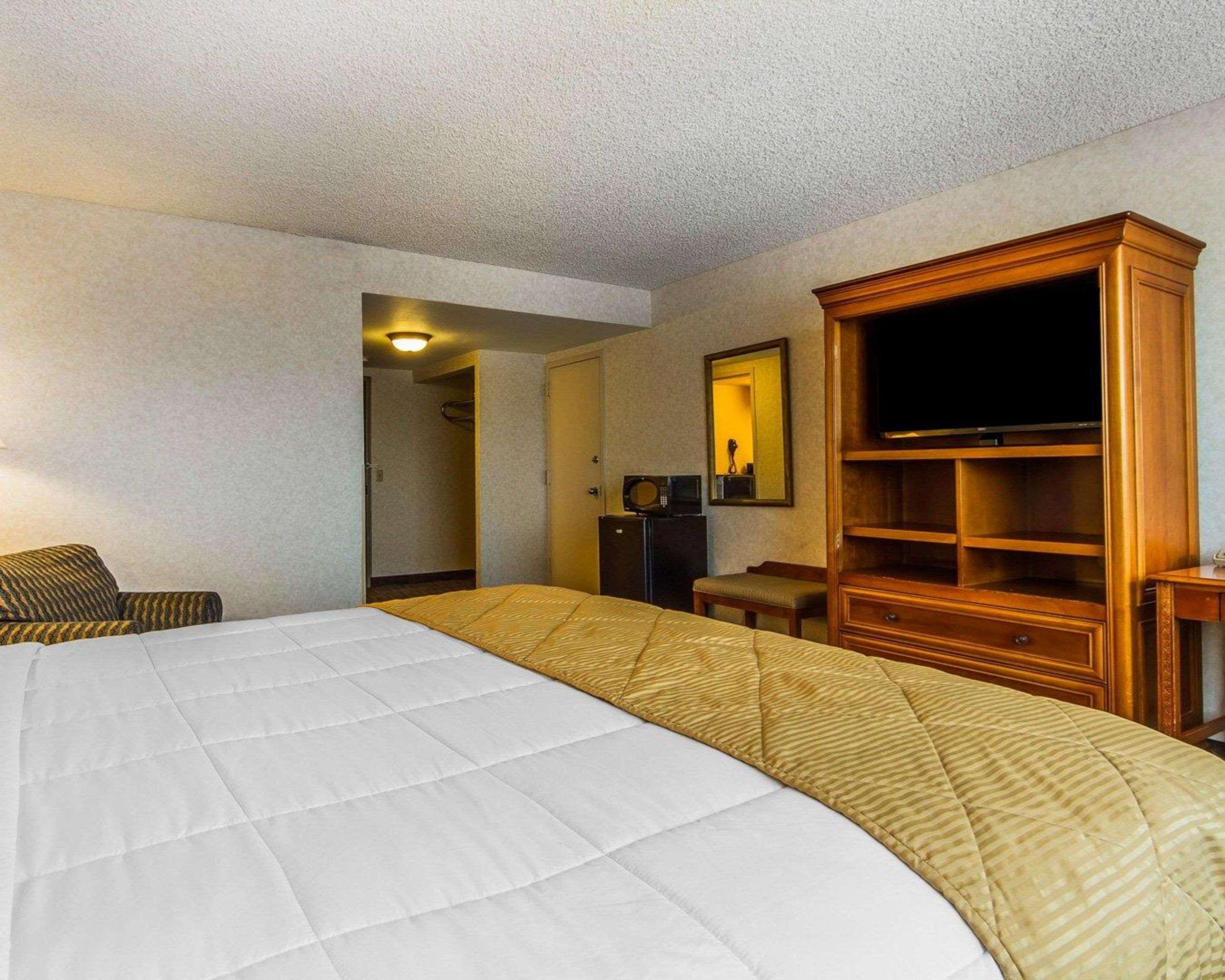 Clarion Hotel Concord-Walnut Creek Экстерьер фото