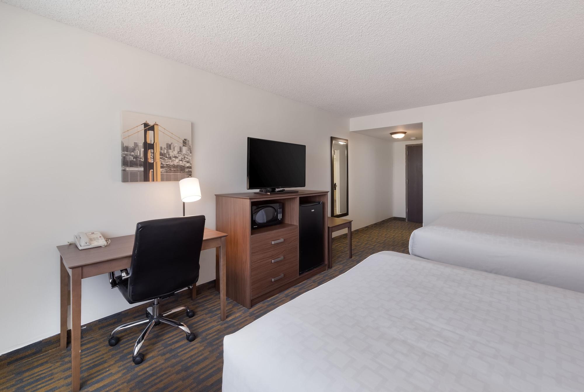 Clarion Hotel Concord-Walnut Creek Экстерьер фото